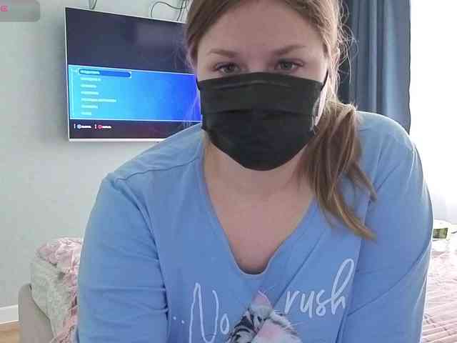 Milaa1998 webcam