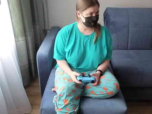 Milaa1998 webcam