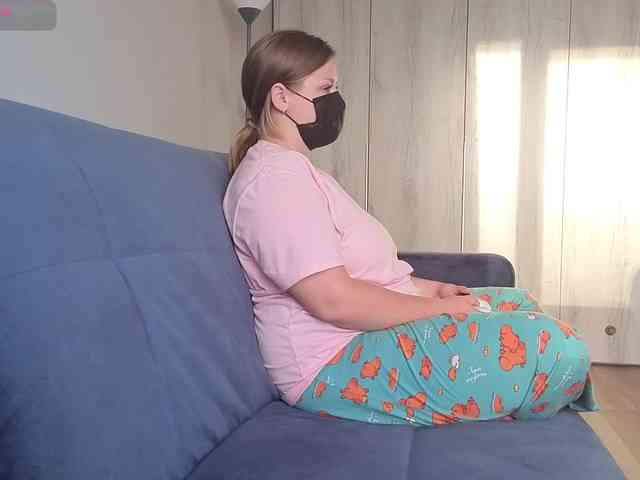 Milaa1998 webcam
