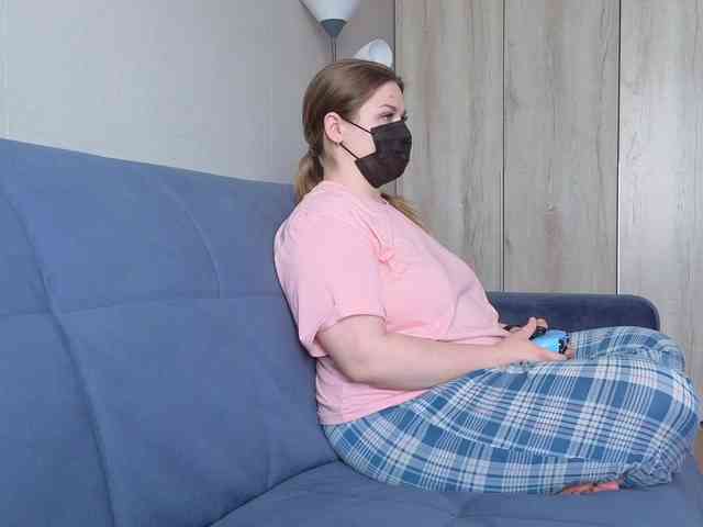 Milaa1998 webcam