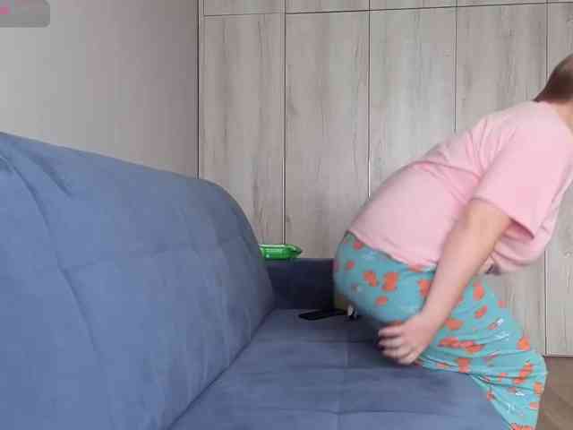 Milaa1998 webcam