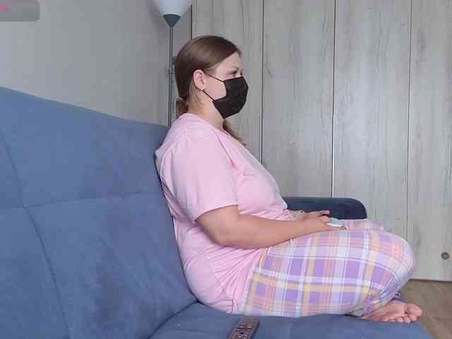 Milaa1998 webcam