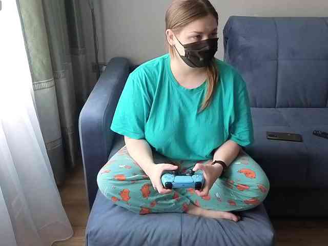 Milaa1998 webcam