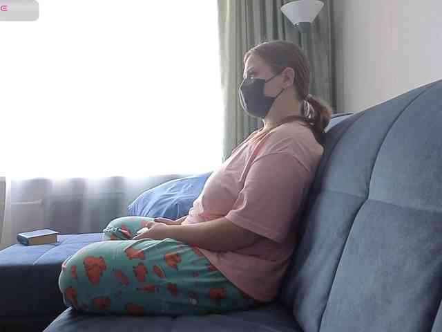 Milaa1998 webcam