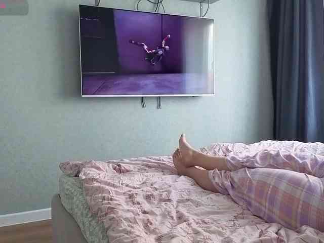 Milaa1998 webcam