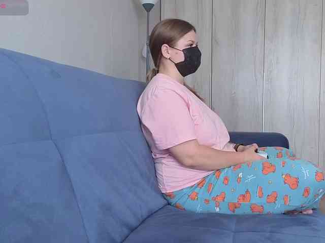 Milaa1998 webcam