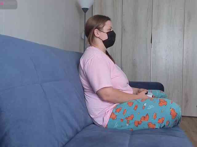 Milaa1998 webcam