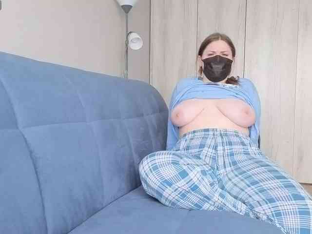 Milaa1998 webcam