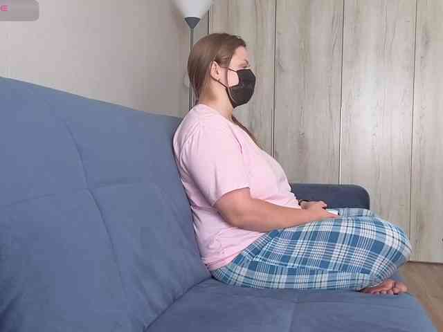 Milaa1998 webcam