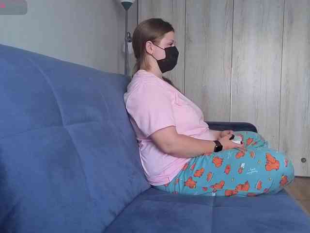 Milaa1998 webcam