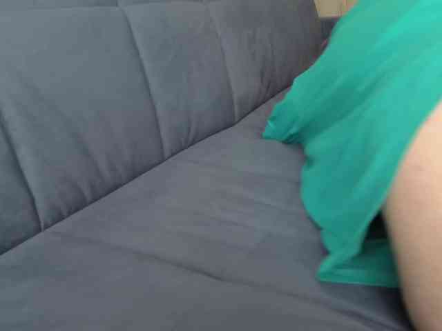 Milaa1998 webcam