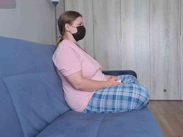 Milaa1998 webcam