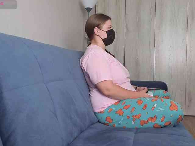 Milaa1998 webcam