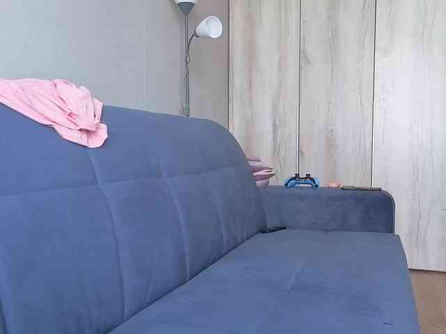 Milaa1998 webcam