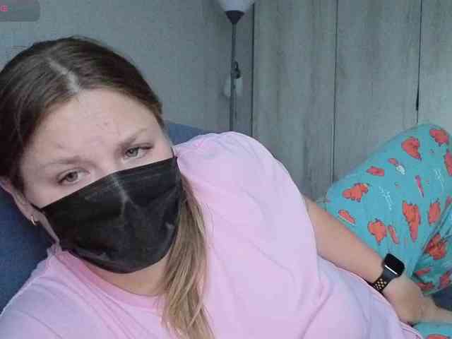Milaa1998 webcam