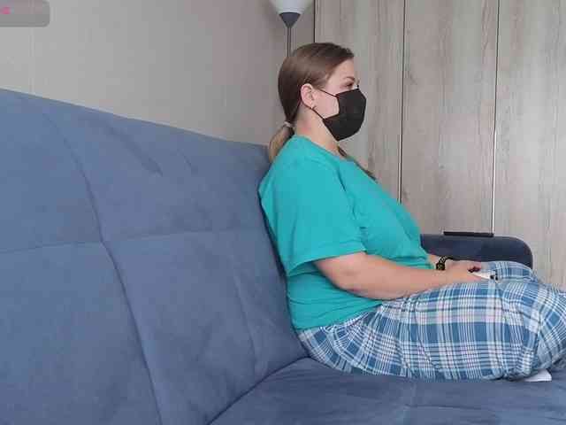 Milaa1998 webcam