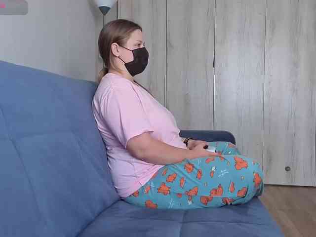 Milaa1998 webcam