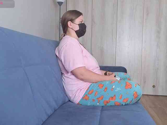 Milaa1998 webcam