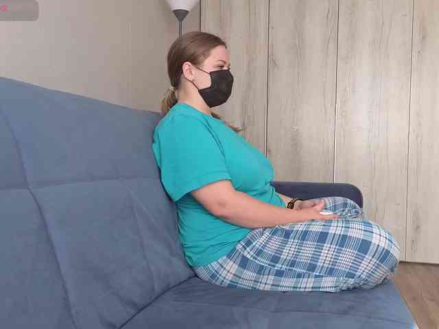 Milaa1998 webcam