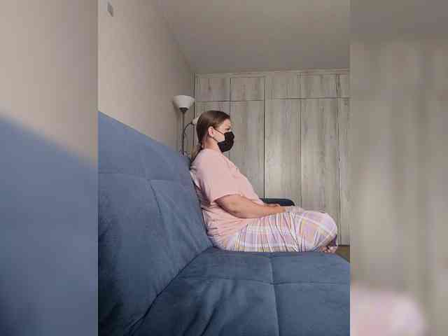 Milaa1998 webcam