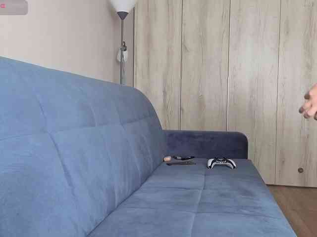 Milaa1998 webcam