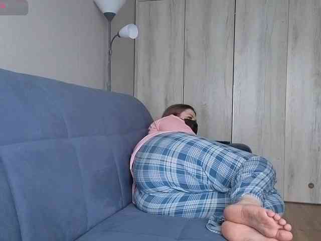 Milaa1998 webcam