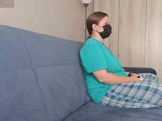 Milaa1998 Live Webcam on BongaCams