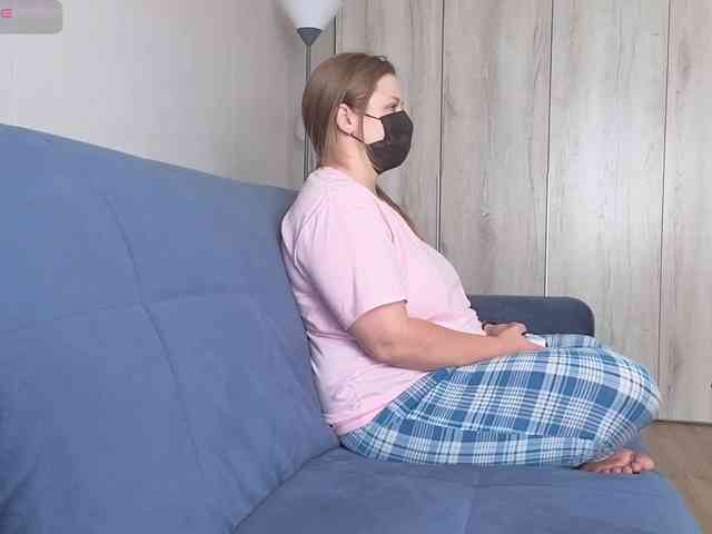 Milaa1998 webcam