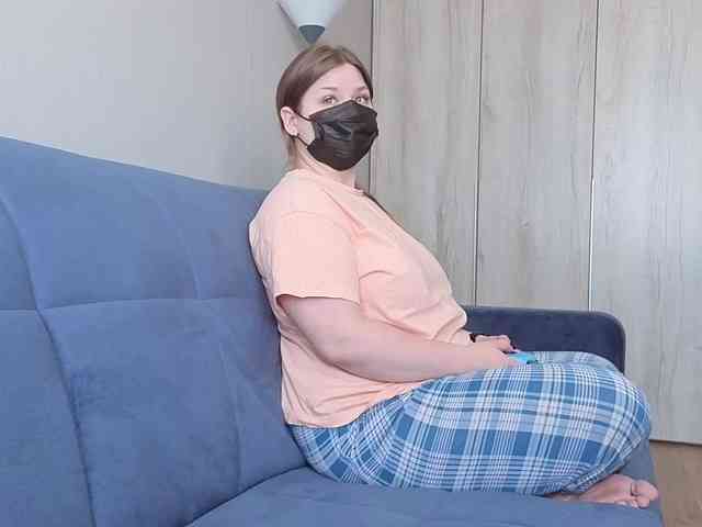 Milaa1998 webcam