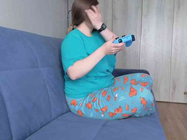 Milaa1998 webcam