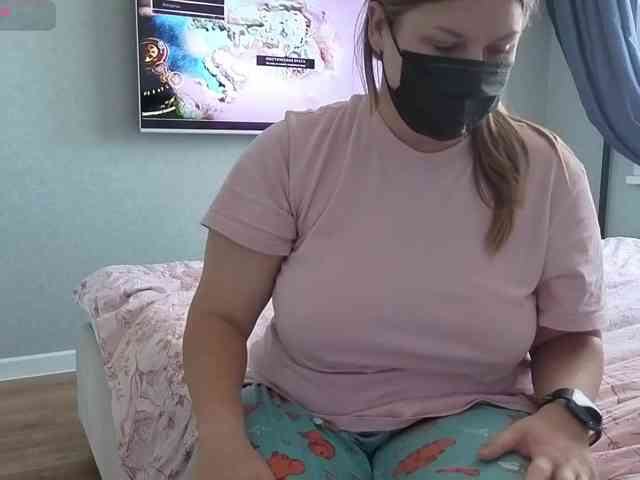 Milaa1998 webcam