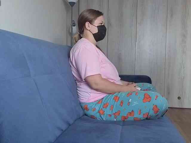 Milaa1998 webcam