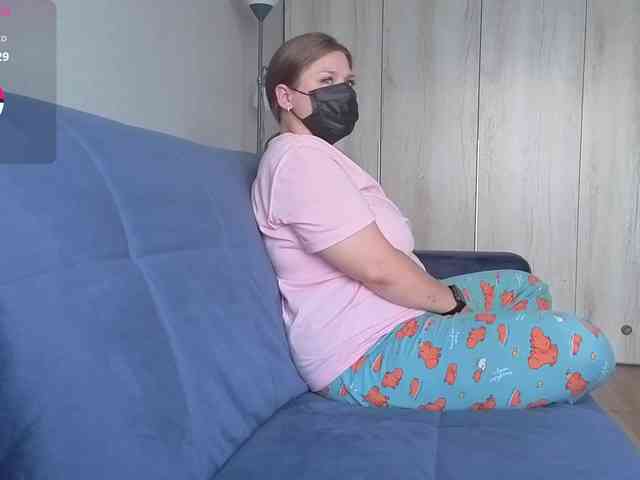 Milaa1998 webcam