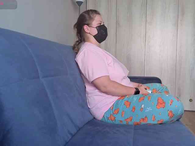 Milaa1998 webcam
