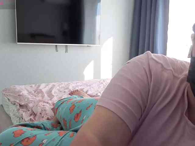 Milaa1998 webcam