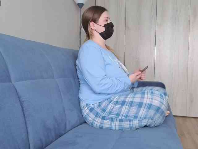 Milaa1998 webcam