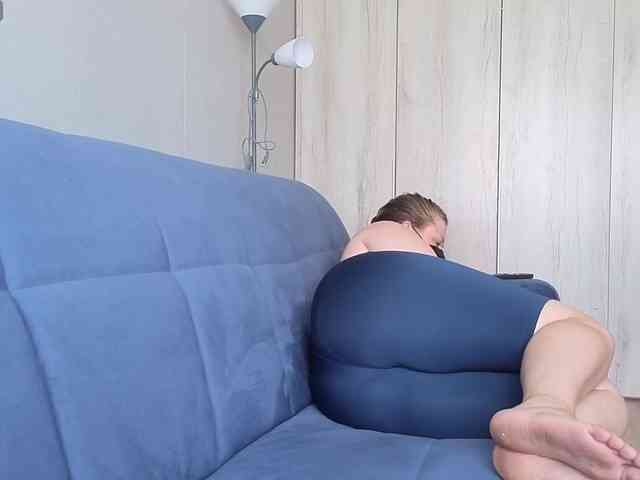Milaa1998 webcam