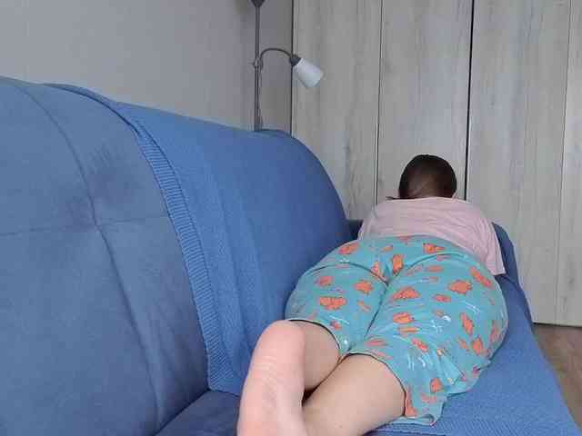 Milaa1998 webcam