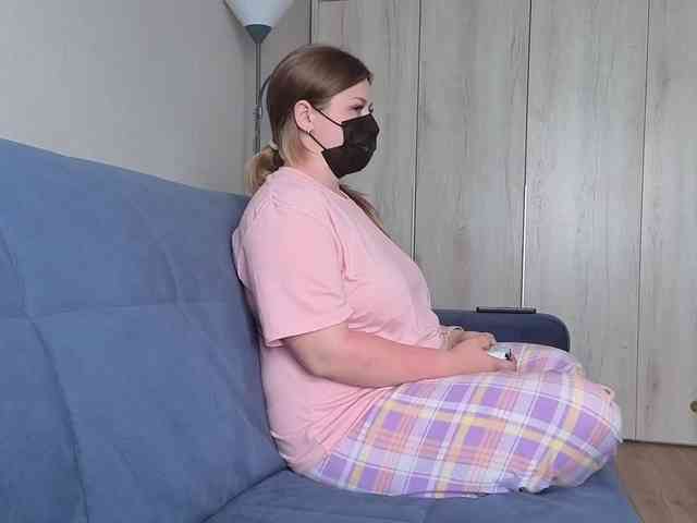 Milaa1998 webcam
