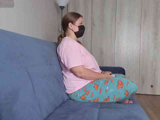 Model: Milaa1998