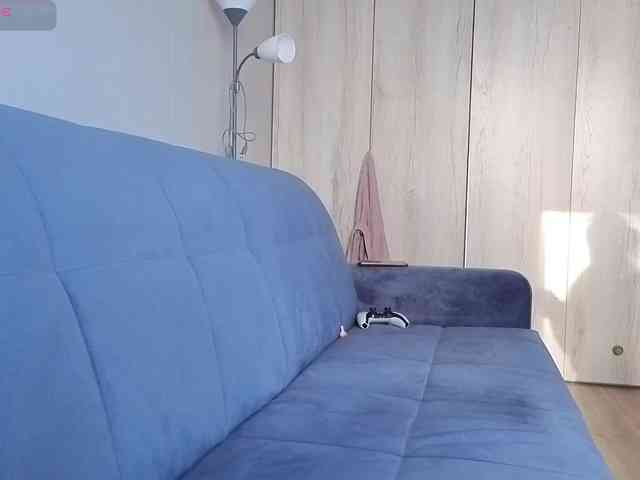 Milaa1998 webcam