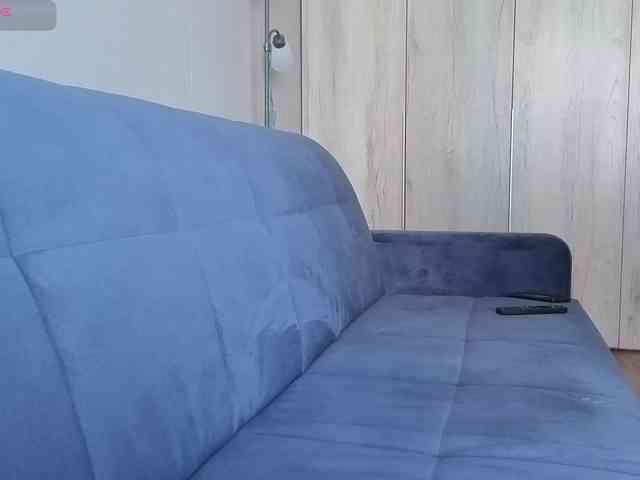 Milaa1998 webcam