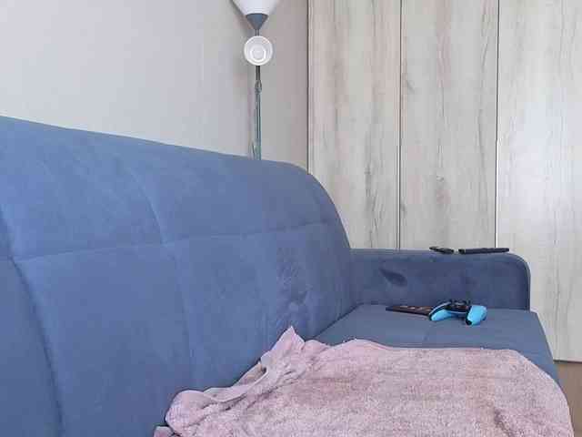 Milaa1998 webcam