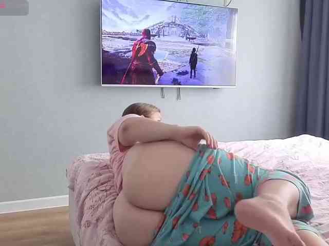 Milaa1998 webcam