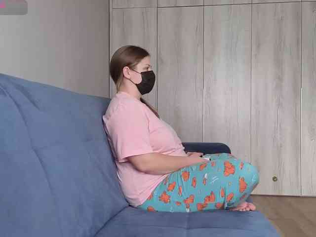 Milaa1998 webcam