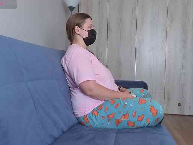 Milaa1998 webcam