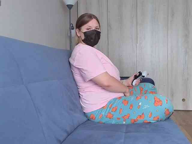 Milaa1998 webcam