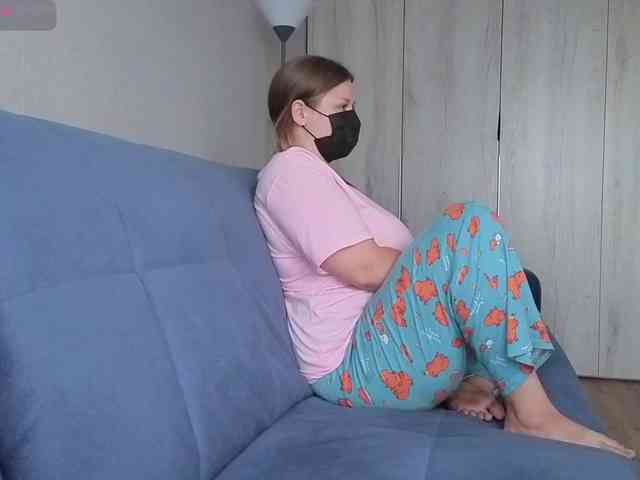 Milaa1998 webcam