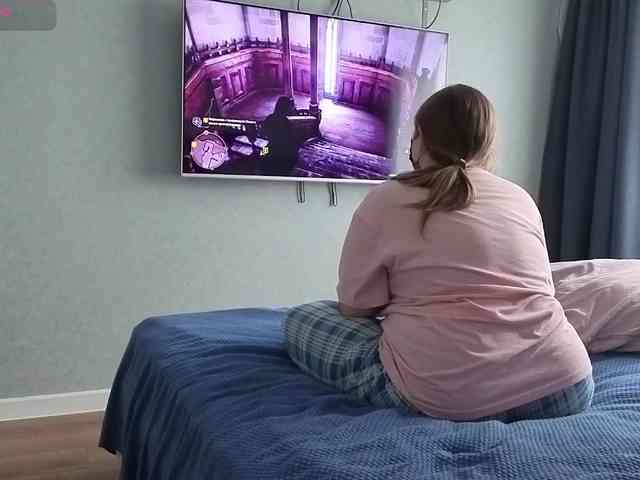 Milaa1998 webcam