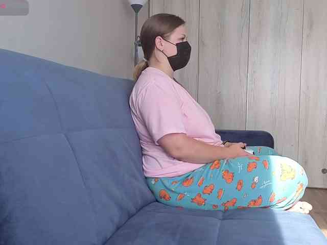 Milaa1998 webcam